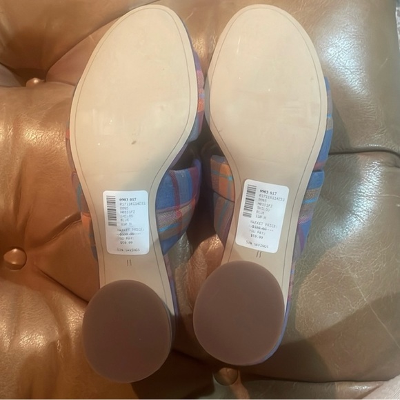 Plaid Sam Edelman Sandal - Picture 2 of 5